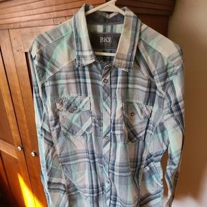 Men's BKE shirt size XL